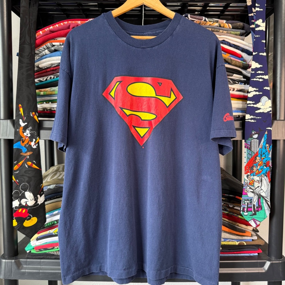 90s Navy Blue Superman Graphitti T-Shirt XL Light Graphic Cracking